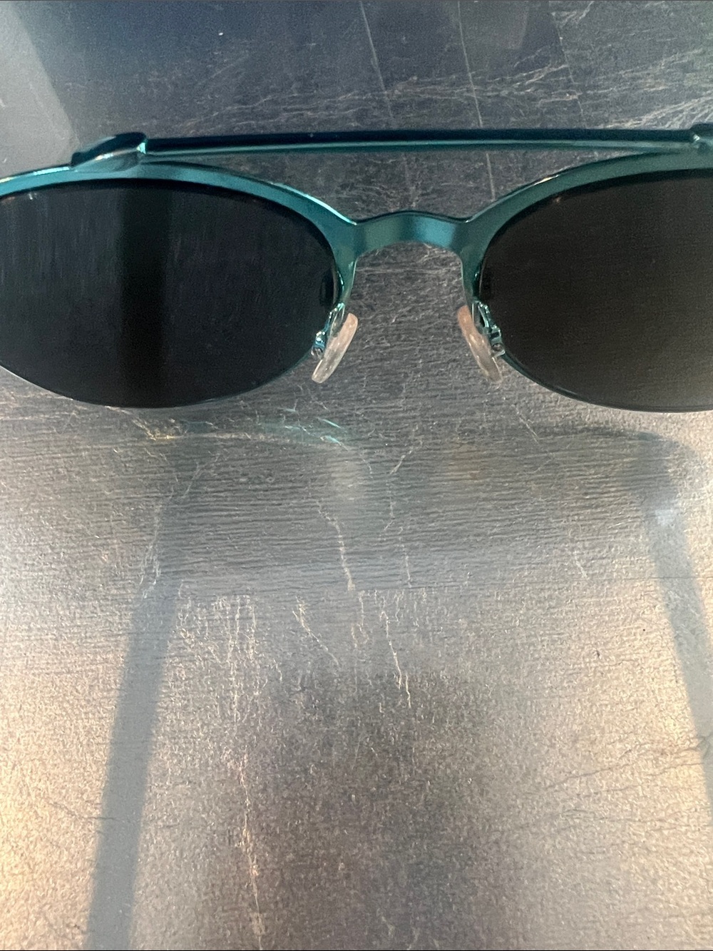 Dior Green Metal Round Aviator Sunglasses with Dark Lenses - Picture 3 of 14
